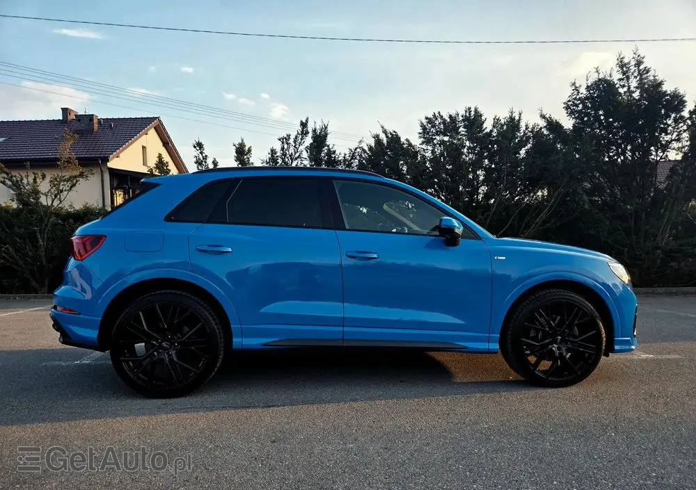 AUDI Q3 40 TFSI Quattro S tronic S line
