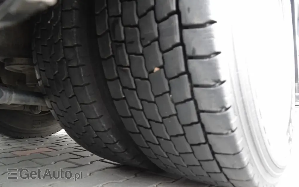 MAN MAN TGS 35.480 / 8x4 / HDS HIAB 288 EP-5 wysów : 12.7 M / SKRZYNIOWY - 7,4 M / UDŹWIG : 9400 KG / EURO 6 / STEROWANIE RADIOWE 