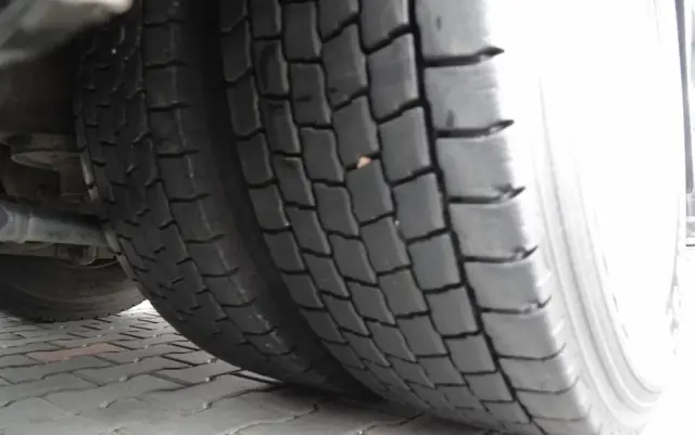 MAN MAN TGS 35.480 / 8x4 / HDS HIAB 288 EP-5 wysów : 12.7 M / SKRZYNIOWY - 7,4 M / UDŹWIG : 9400 KG / EURO 6 / STEROWANIE RADIOWE 