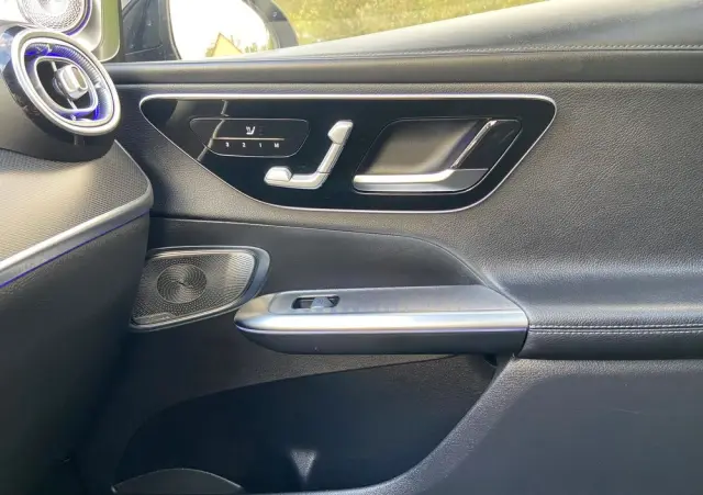 MERCEDES-BENZ GLC 220 d 4Matic 9G-TRONIC AMG Line Advanced