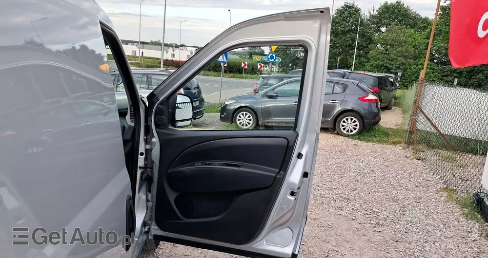 OPEL COMBO 