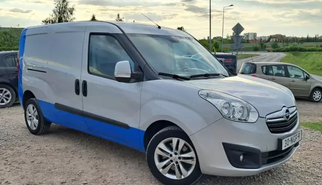 OPEL COMBO 