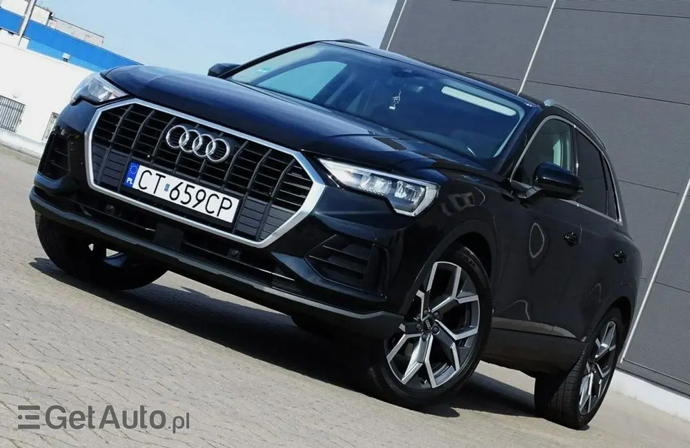 AUDI Q3 2.0 TDI Sport S tronic