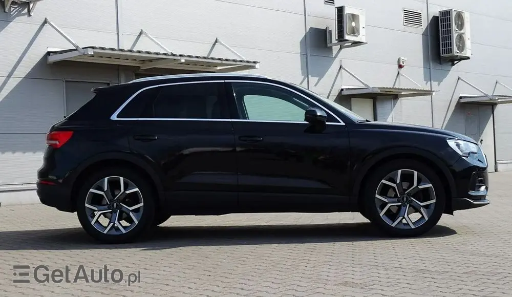 AUDI Q3 2.0 TDI Sport S tronic