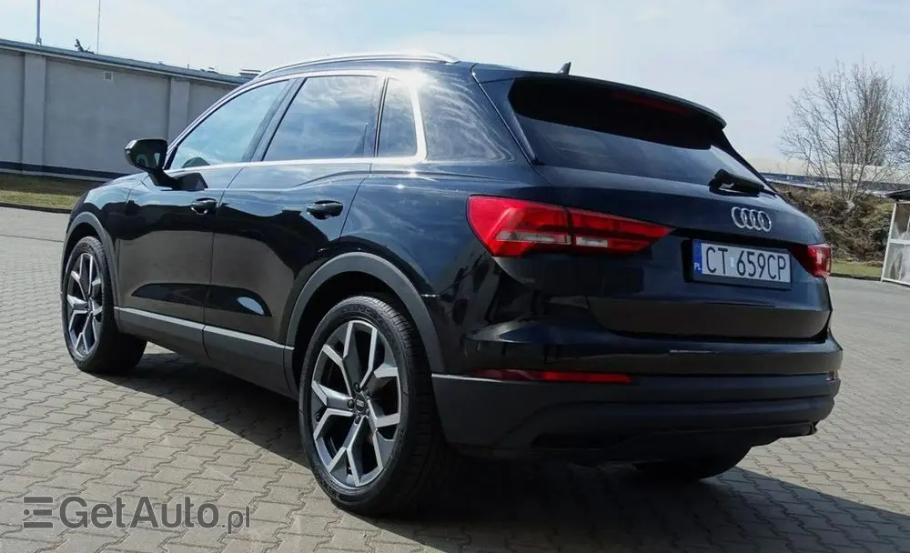 AUDI Q3 2.0 TDI Sport S tronic