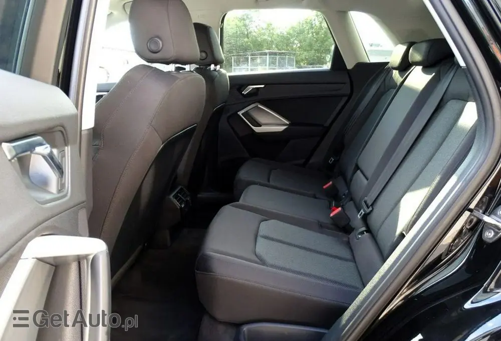 AUDI Q3 2.0 TDI Sport S tronic