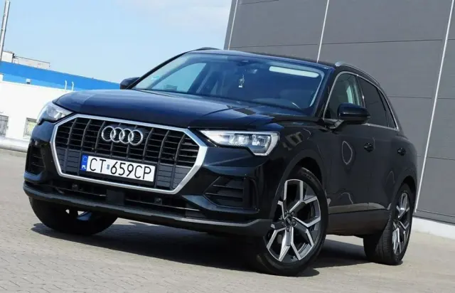 AUDI Q3 2.0 TDI Sport S tronic