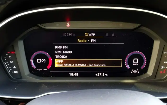 AUDI Q3 2.0 TDI Sport S tronic