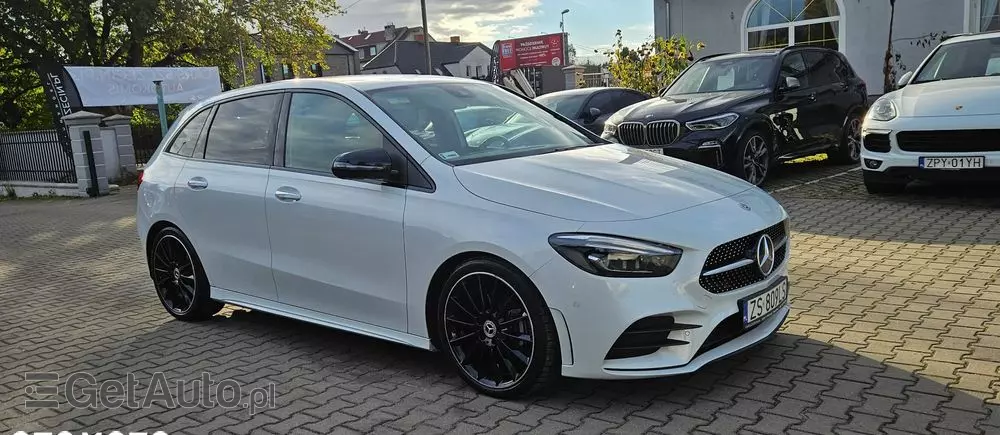 MERCEDES-BENZ Klasa B 200 d AMG Line 8G-DCT
