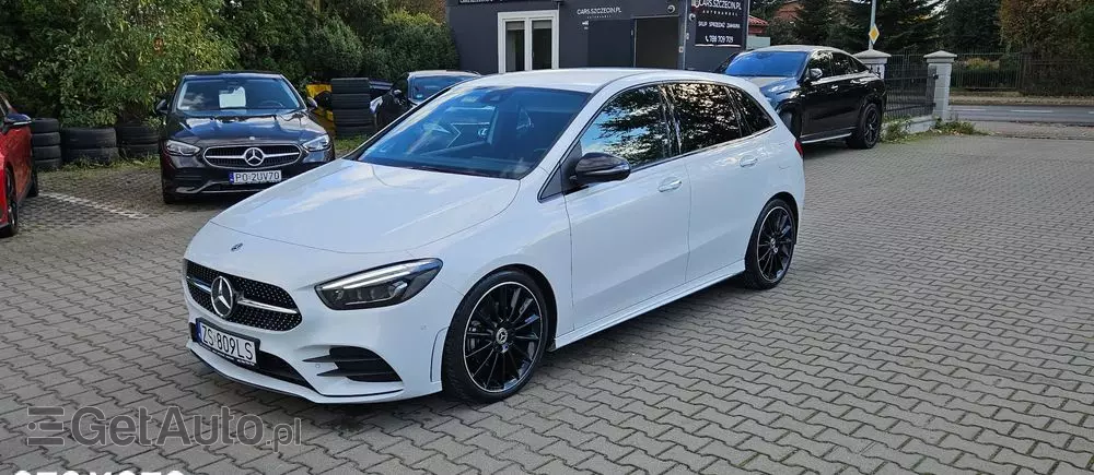 MERCEDES-BENZ Klasa B 200 d AMG Line 8G-DCT