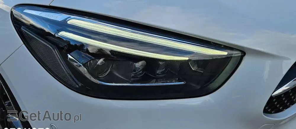 MERCEDES-BENZ Klasa B 200 d AMG Line 8G-DCT