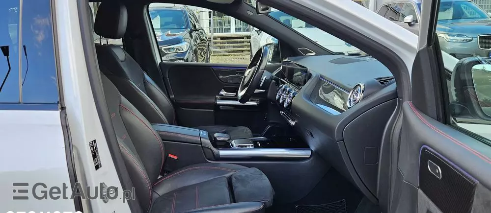 MERCEDES-BENZ Klasa B 200 d AMG Line 8G-DCT