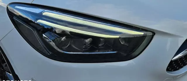 MERCEDES-BENZ Klasa B 200 d AMG Line 8G-DCT