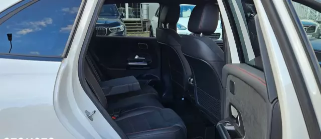 MERCEDES-BENZ Klasa B 200 d AMG Line 8G-DCT