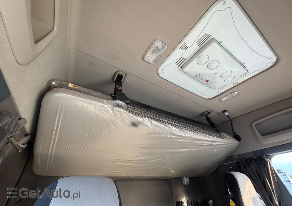 SCANIA R410 oś skrętna cała na poduszce 300tys km ASO scania idealny stan scania KrazTrans 