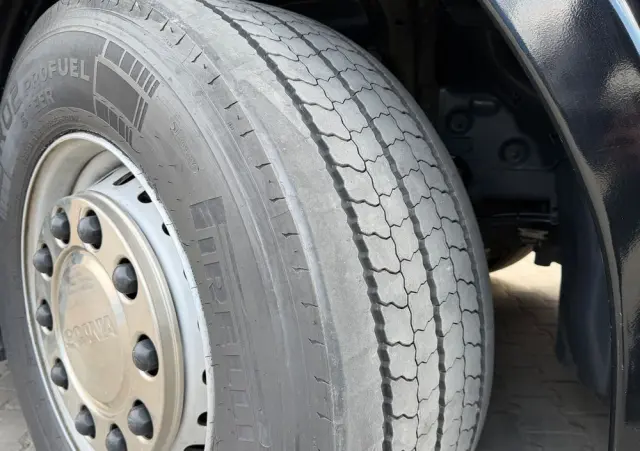 SCANIA R410 oś skrętna cała na poduszce 300tys km ASO scania idealny stan scania KrazTrans 