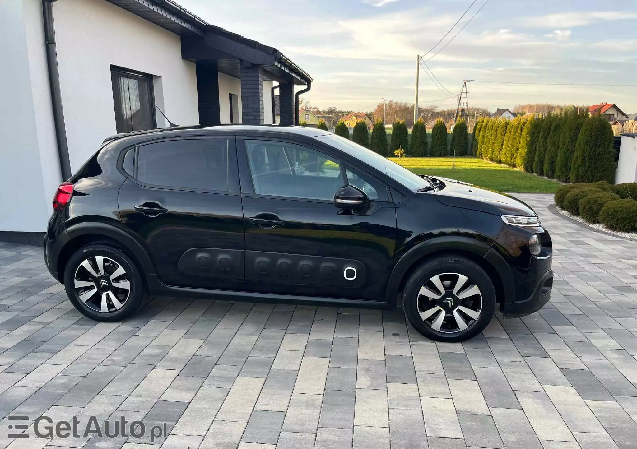 CITROËN C3 BlueHDi 100 S&S SHINE