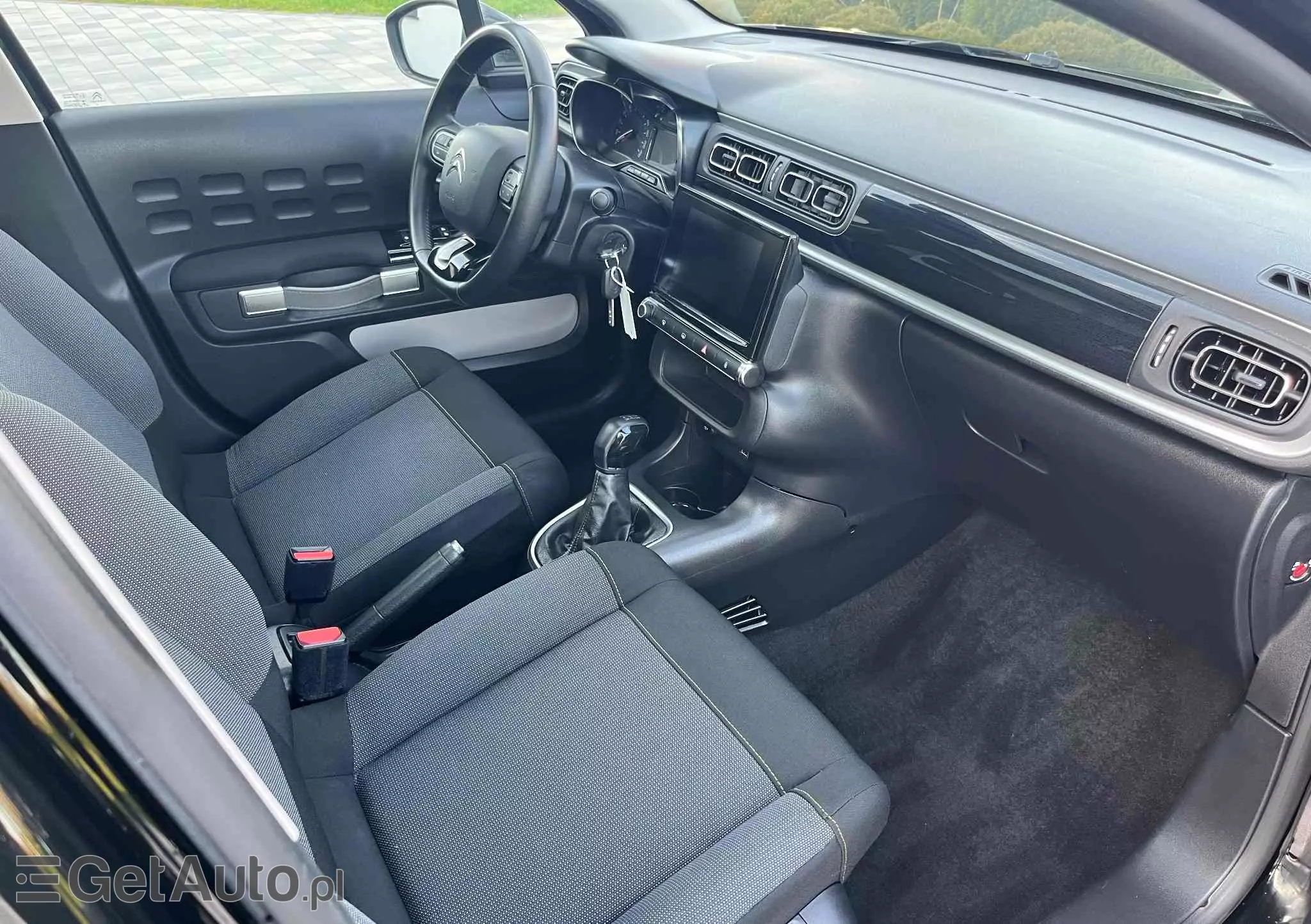 CITROËN C3 BlueHDi 100 S&S SHINE