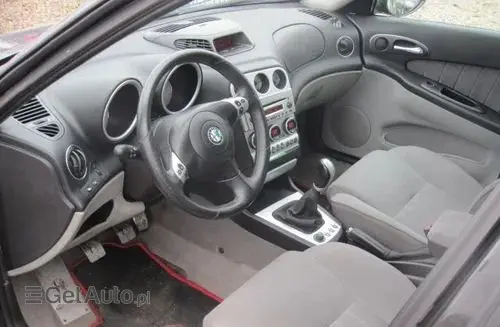 ALFA ROMEO 155 