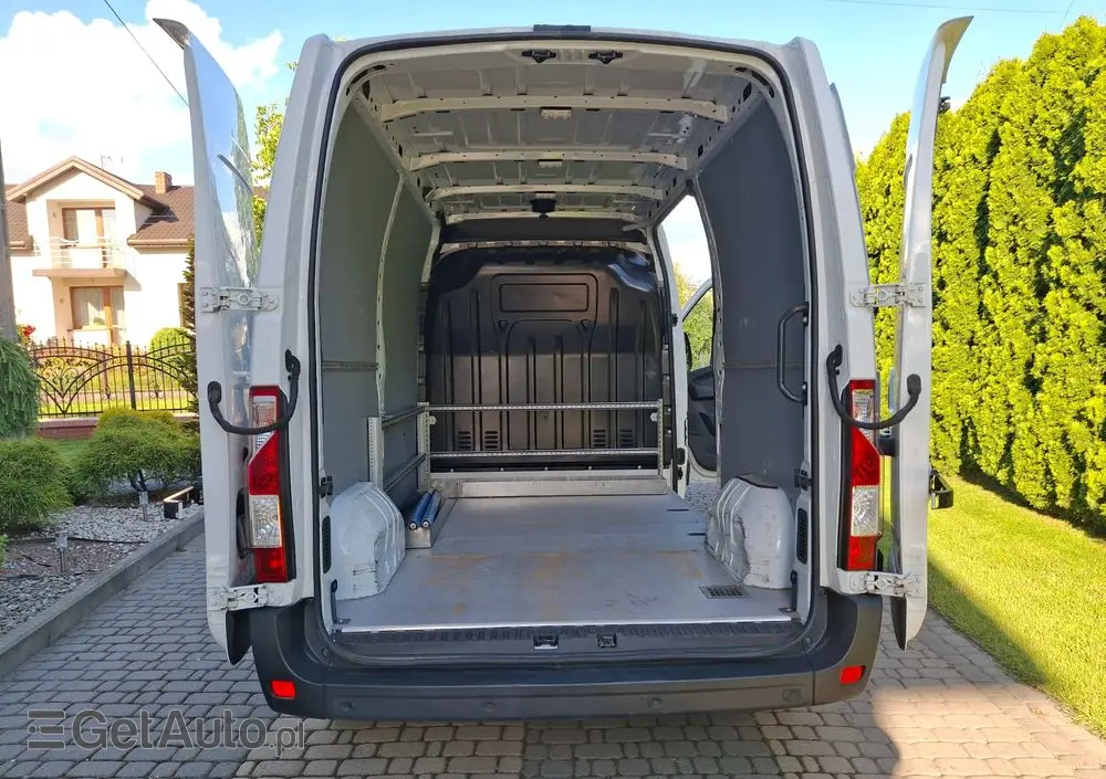 RENAULT Master 2.3 D 136 KM Salon PL 