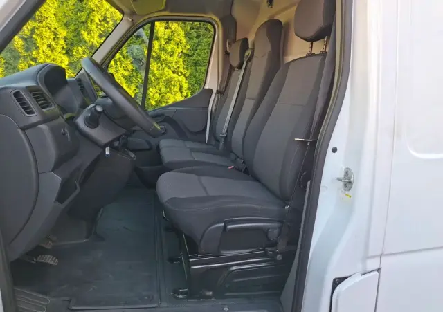 RENAULT Master 2.3 D 136 KM Salon PL 