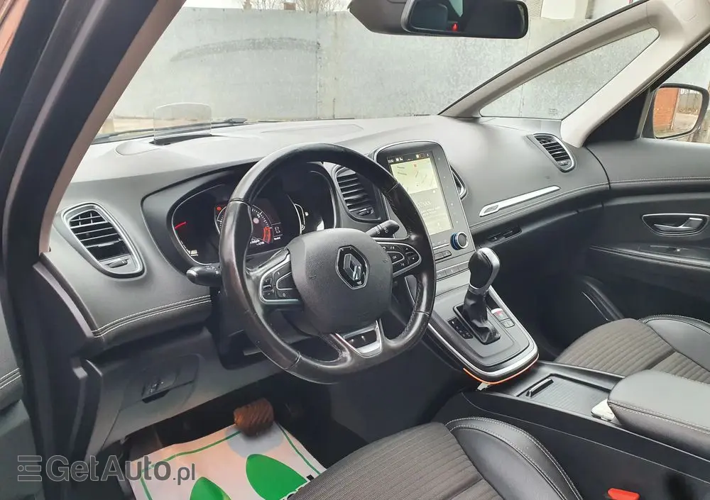 RENAULT Scenic TCe 140 GPF EDC INTENS