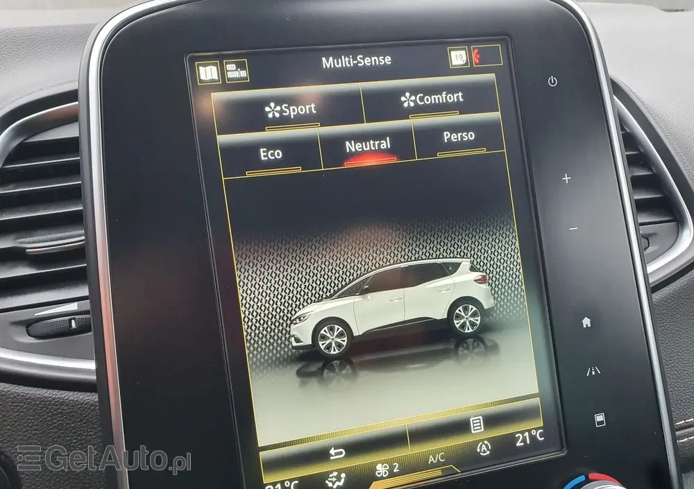 RENAULT Scenic TCe 140 GPF EDC INTENS