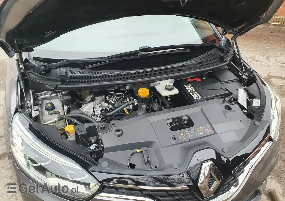RENAULT Scenic TCe 140 GPF EDC INTENS