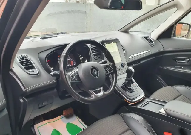 RENAULT Scenic TCe 140 GPF EDC INTENS