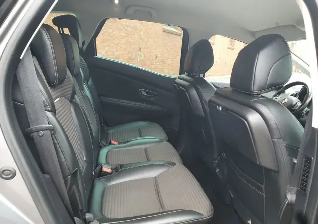 RENAULT Scenic TCe 140 GPF EDC INTENS