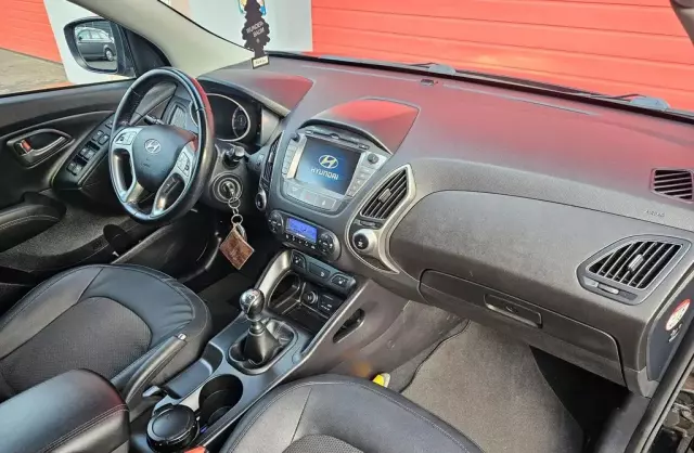HYUNDAI Ix35 
