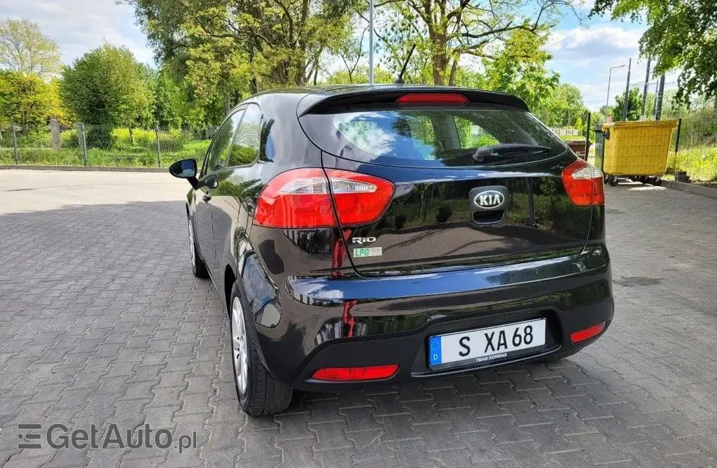 KIA Rio 