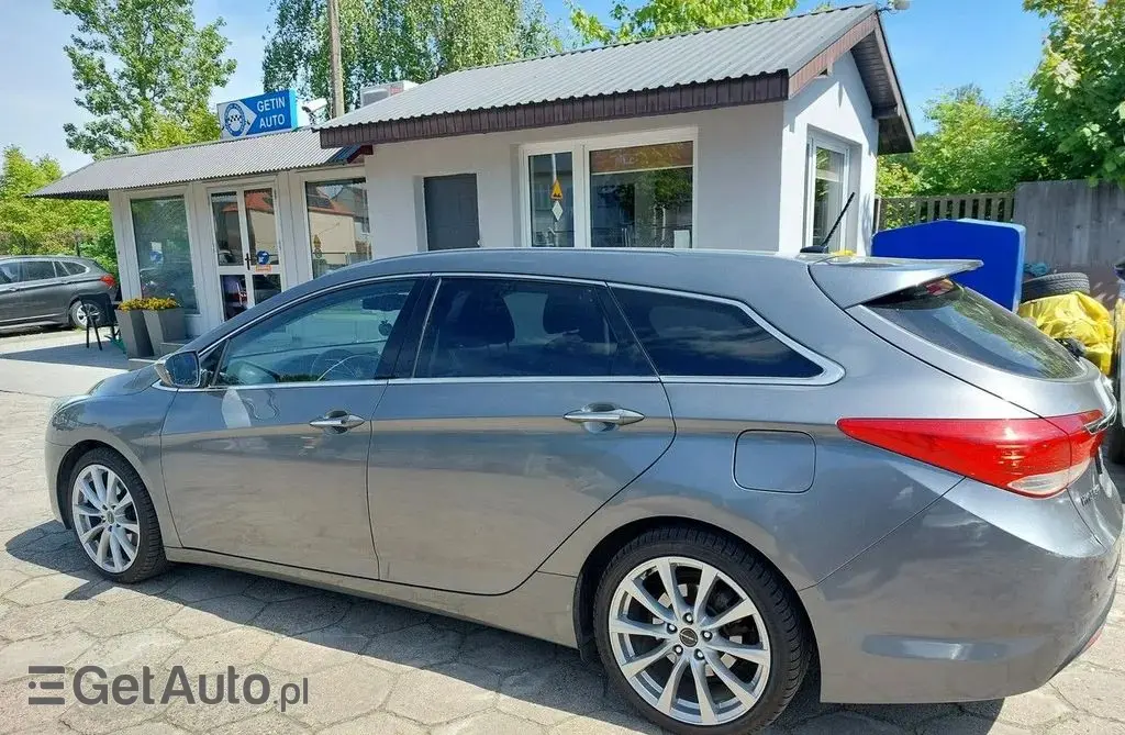 HYUNDAI I40 