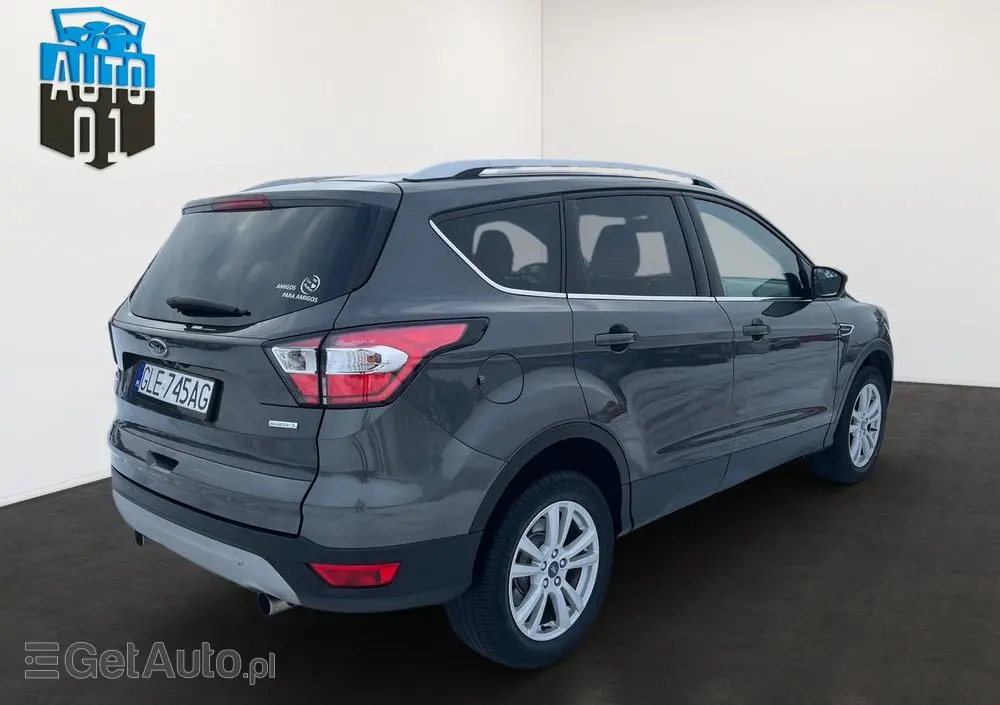 FORD Kuga 1.5 EcoBoost 2x4 Titanium