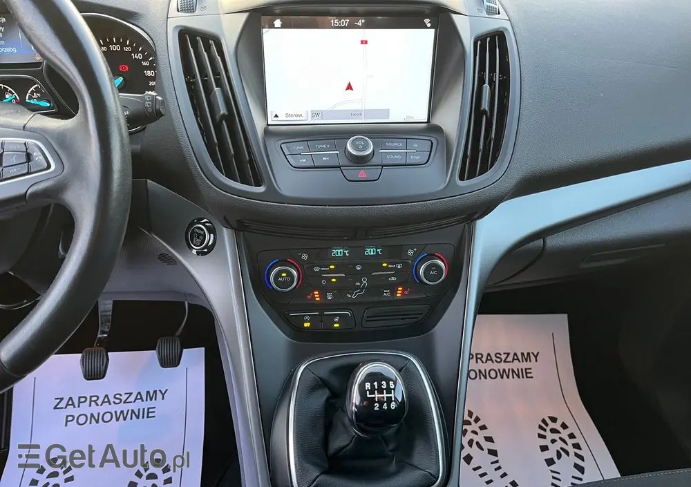 FORD Kuga 1.5 EcoBoost 2x4 Titanium