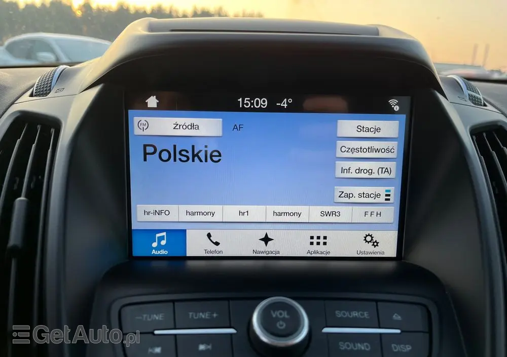 FORD Kuga 1.5 EcoBoost 2x4 Titanium