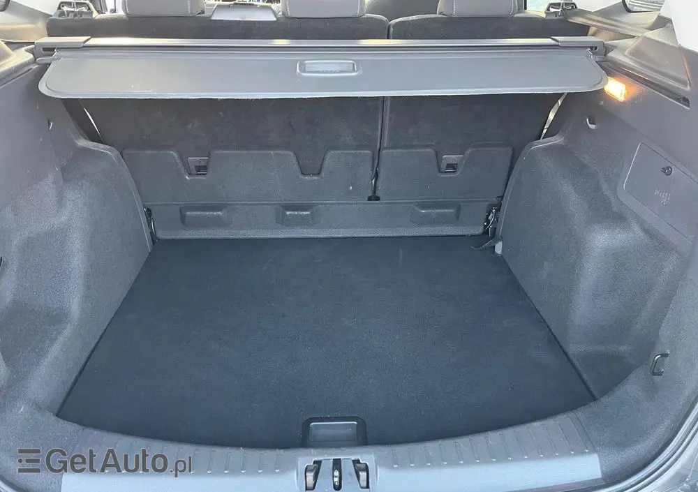 FORD Kuga 1.5 EcoBoost 2x4 Titanium