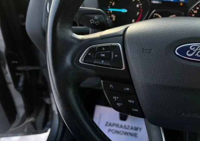 FORD Kuga 1.5 EcoBoost 2x4 Titanium