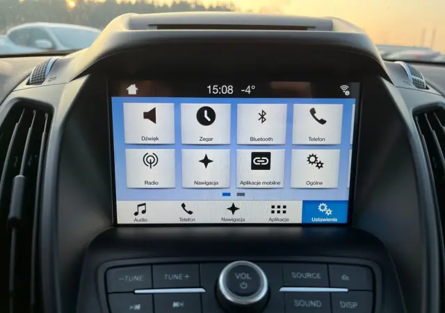 FORD Kuga 1.5 EcoBoost 2x4 Titanium