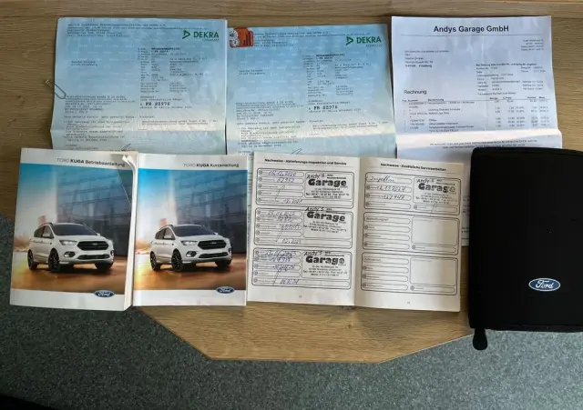 FORD Kuga 1.5 EcoBoost 2x4 Titanium