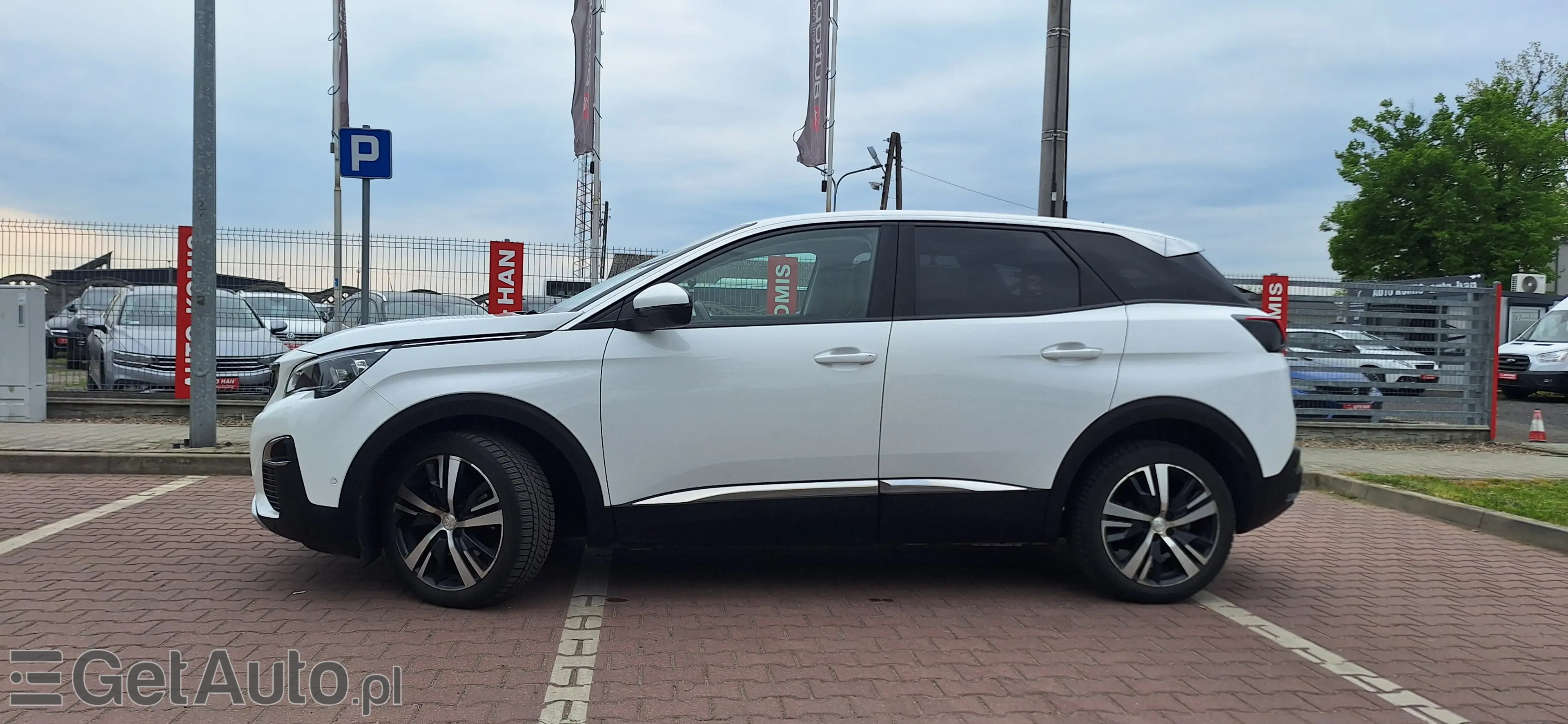 PEUGEOT 3008 