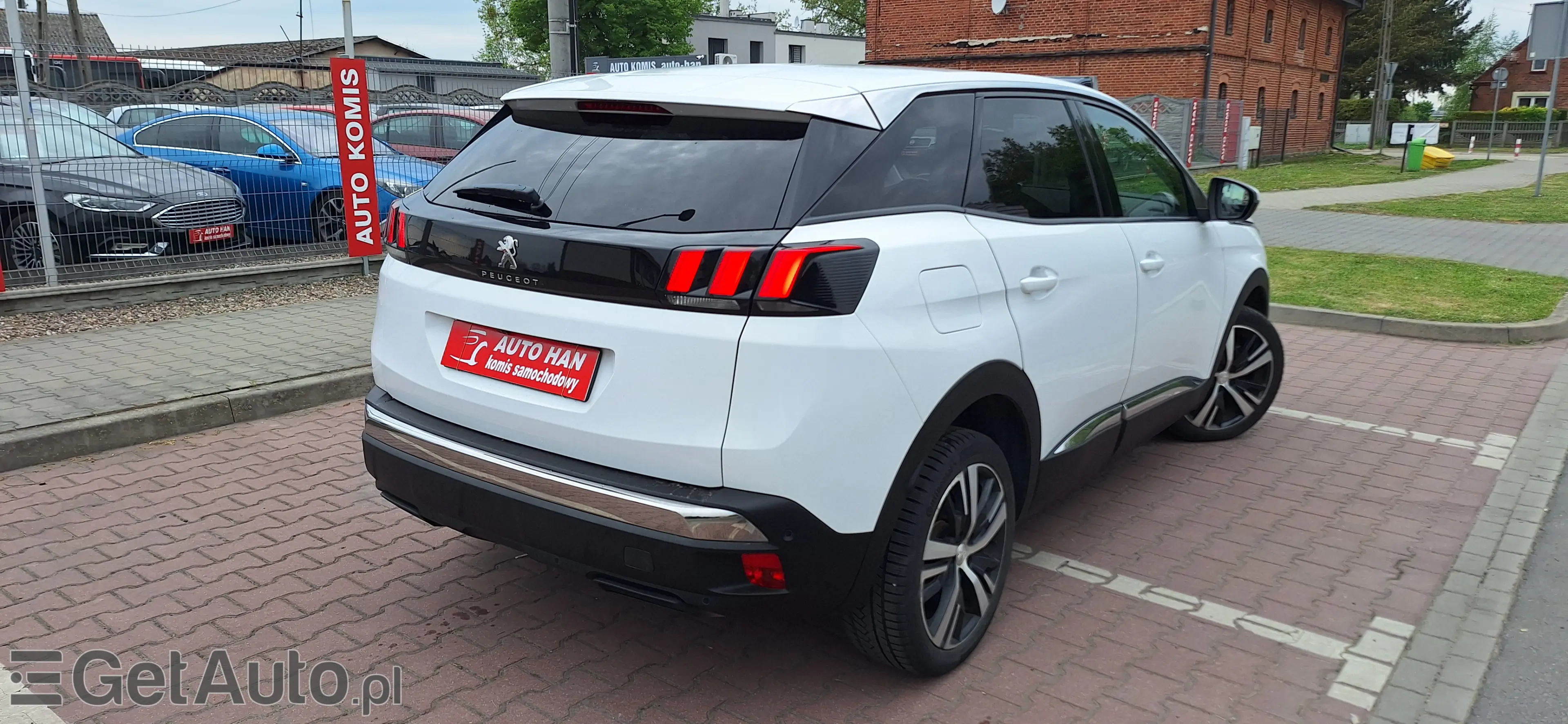 PEUGEOT 3008 