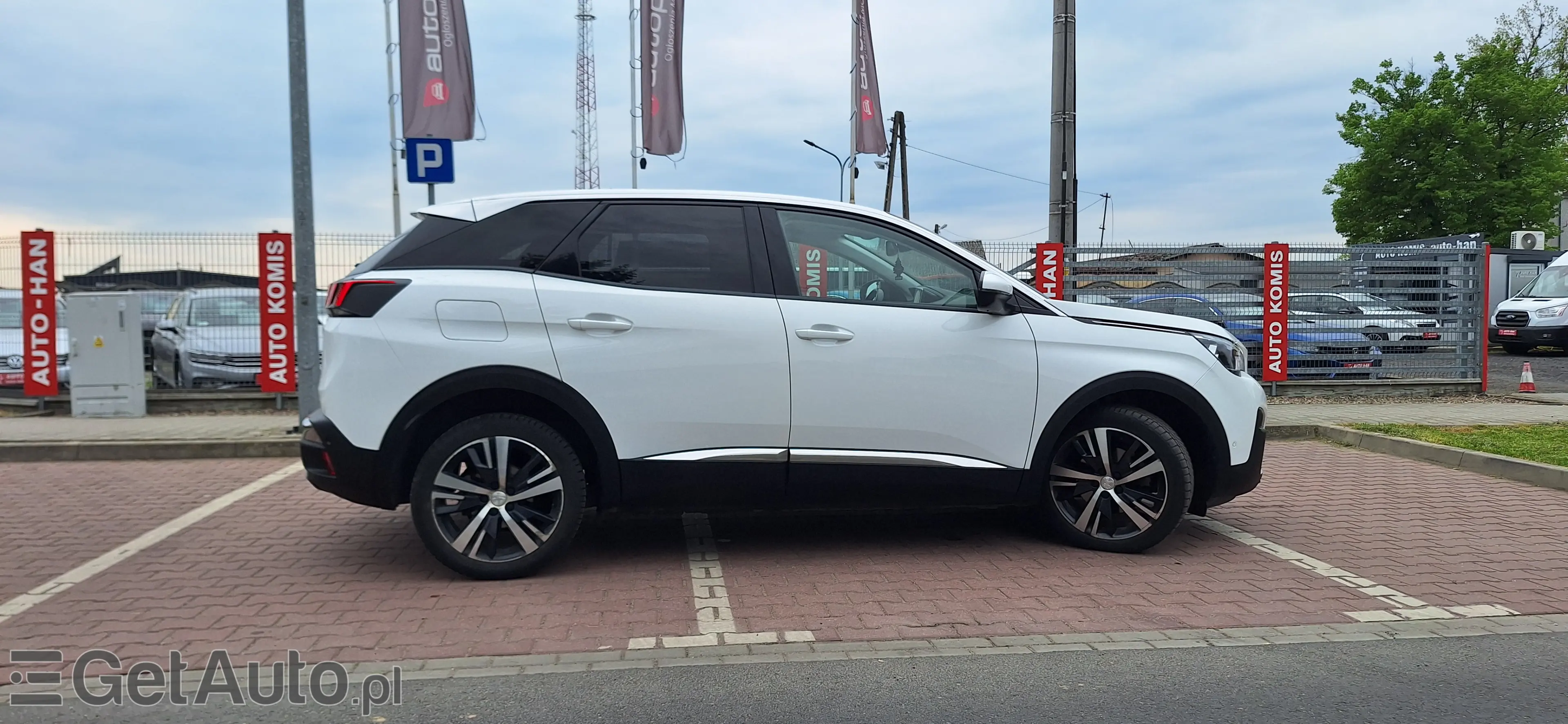 PEUGEOT 3008 