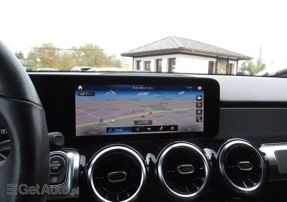 MERCEDES-BENZ GLB 200 7G-DCT