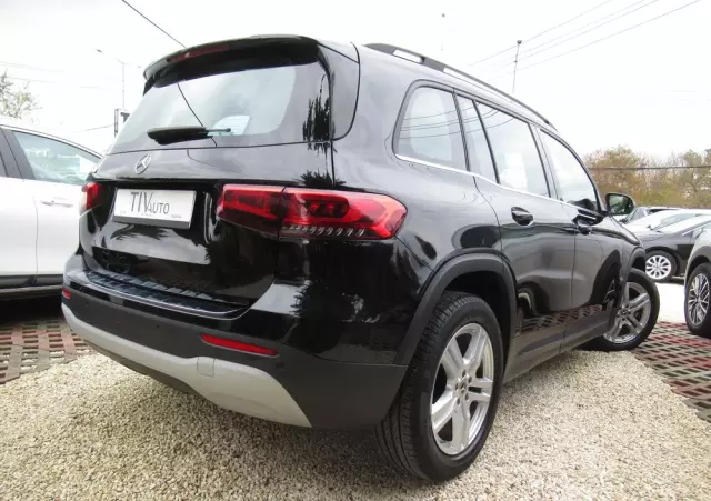 MERCEDES-BENZ GLB 200 7G-DCT