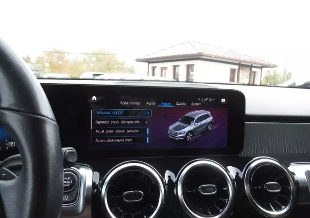 MERCEDES-BENZ GLB 200 7G-DCT