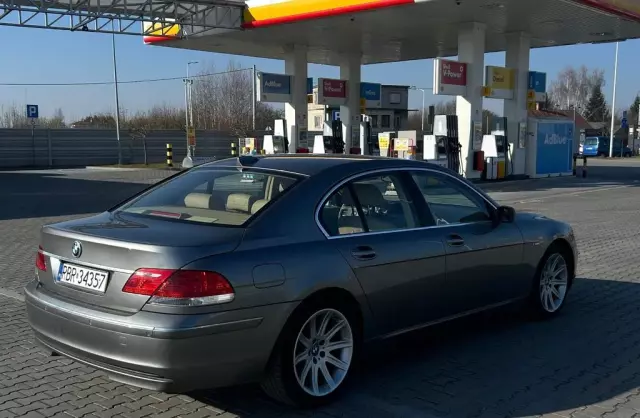 BMW Seria 7 
