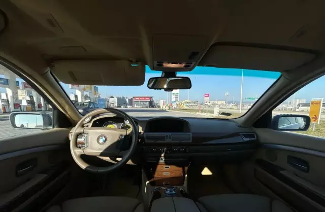 BMW Seria 7 