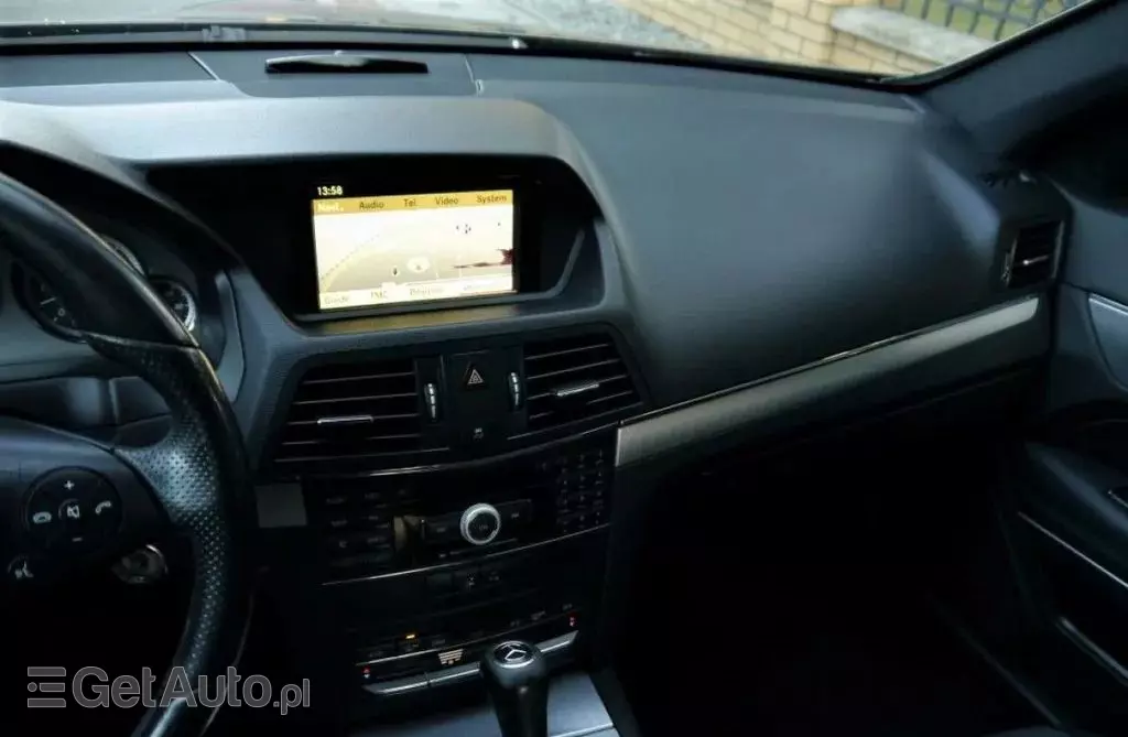 MERCEDES-BENZ Klasa E 