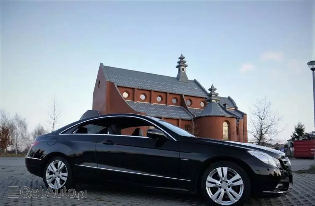 MERCEDES-BENZ Klasa E 